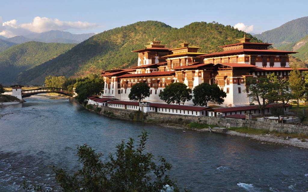 Watch the Sunset at Changangkha Lhakhang