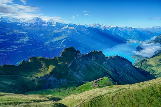 Enjoy Panoramic Swiss Views At Brienzer Rothorn