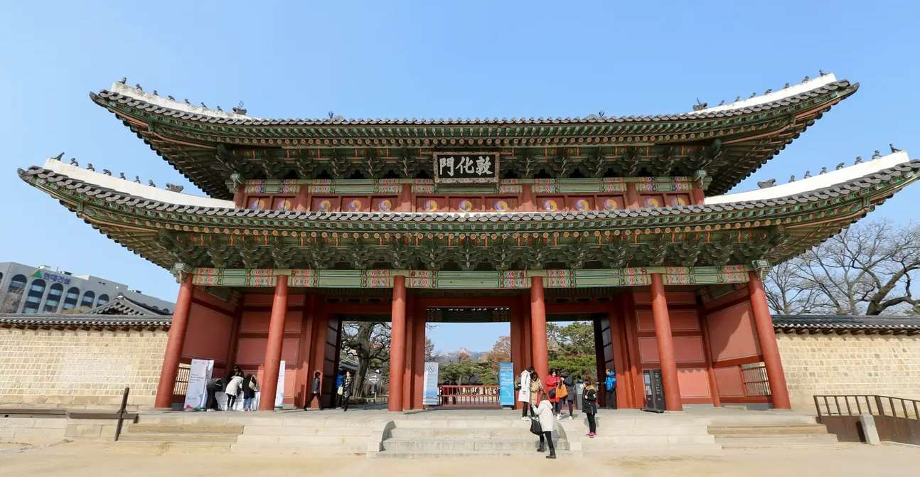 Seoul Walking Tour | Book Now @ Flat 12% off