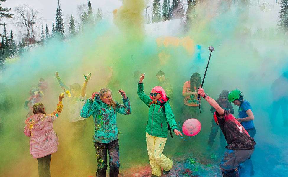 Dunk Fest - Mumbai's Biggest Holi Party