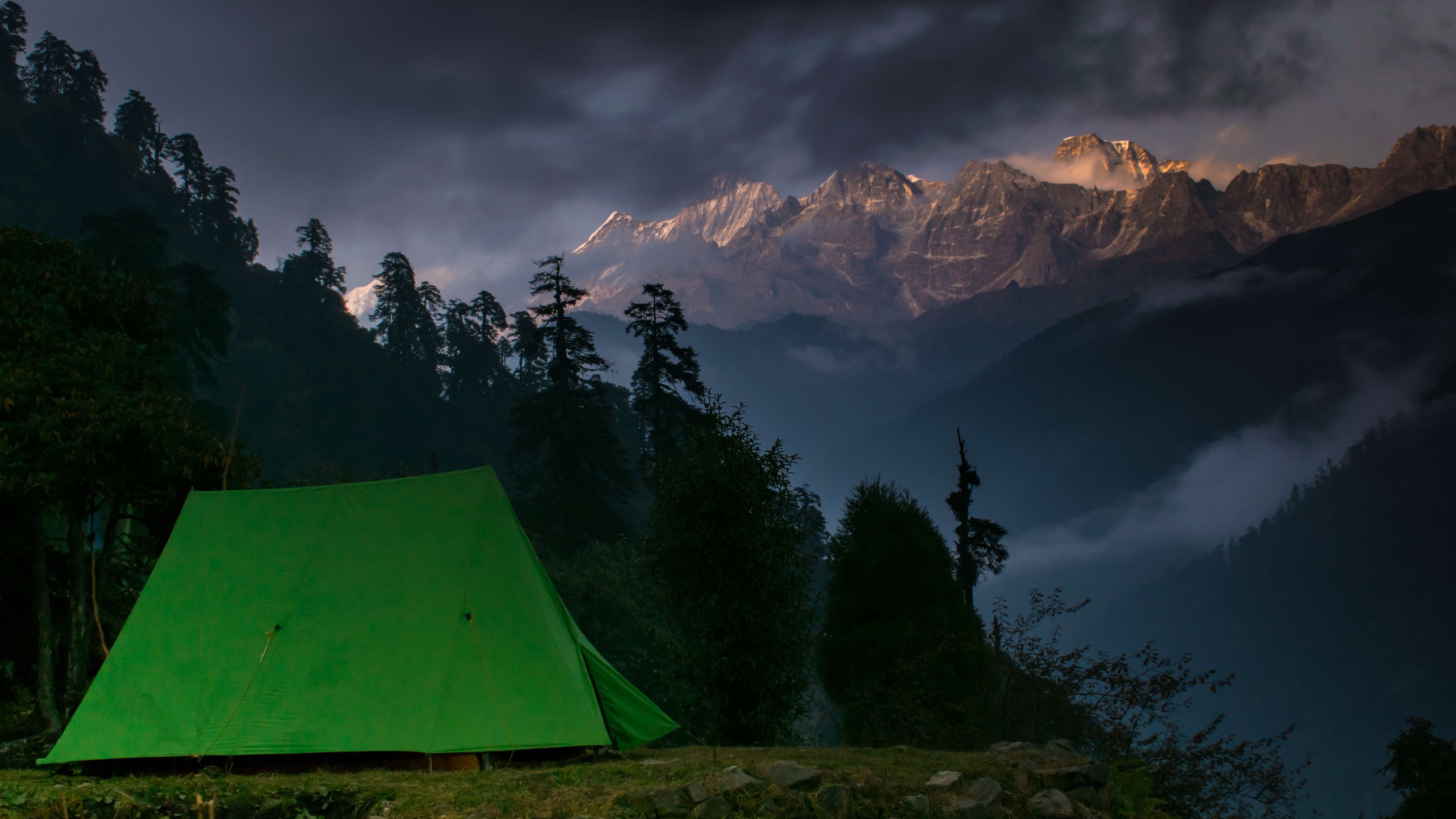 Goechala trek in March