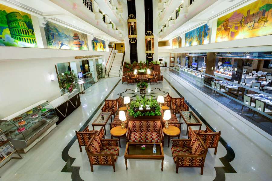 Geoffrey’s- The Pub