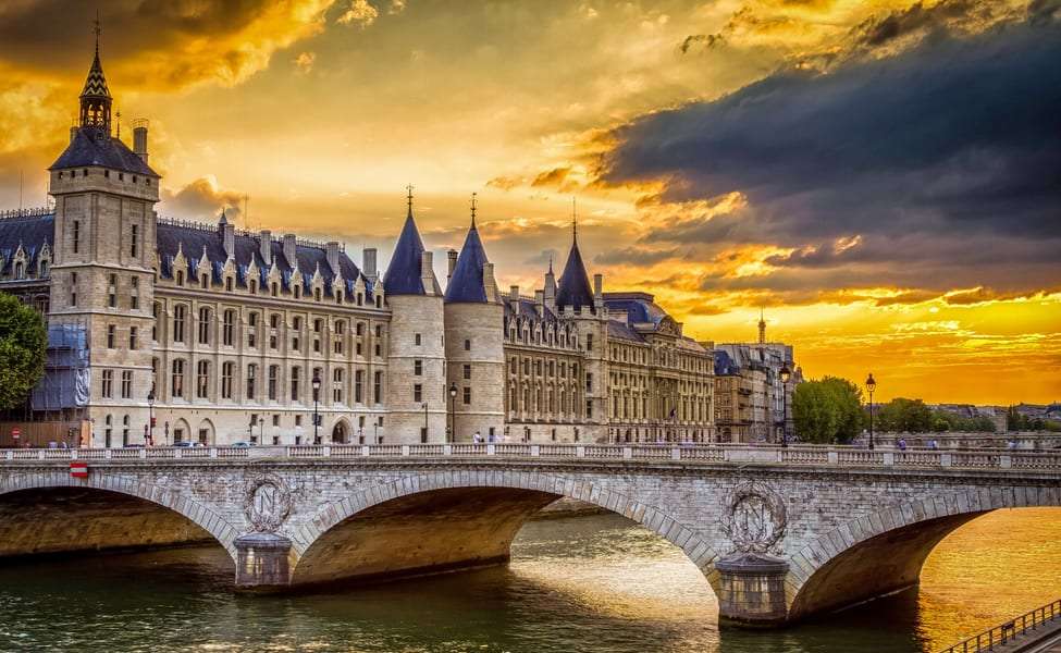 Learn about the History of Europe at The Conciergerie
