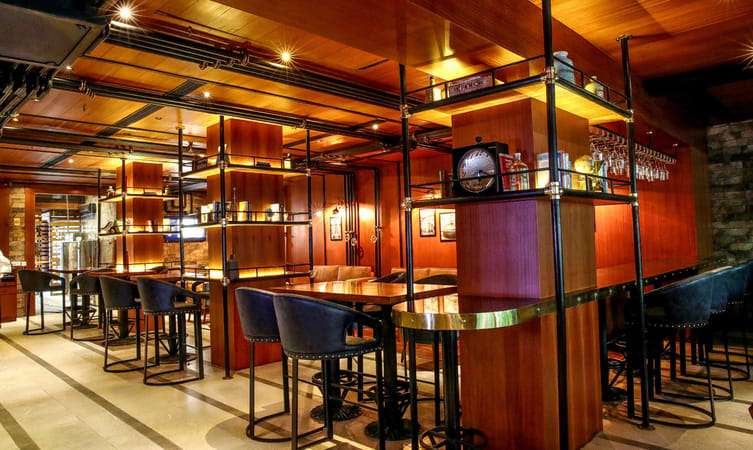 25 Clubs in Gurgaon: {{year}} Updated