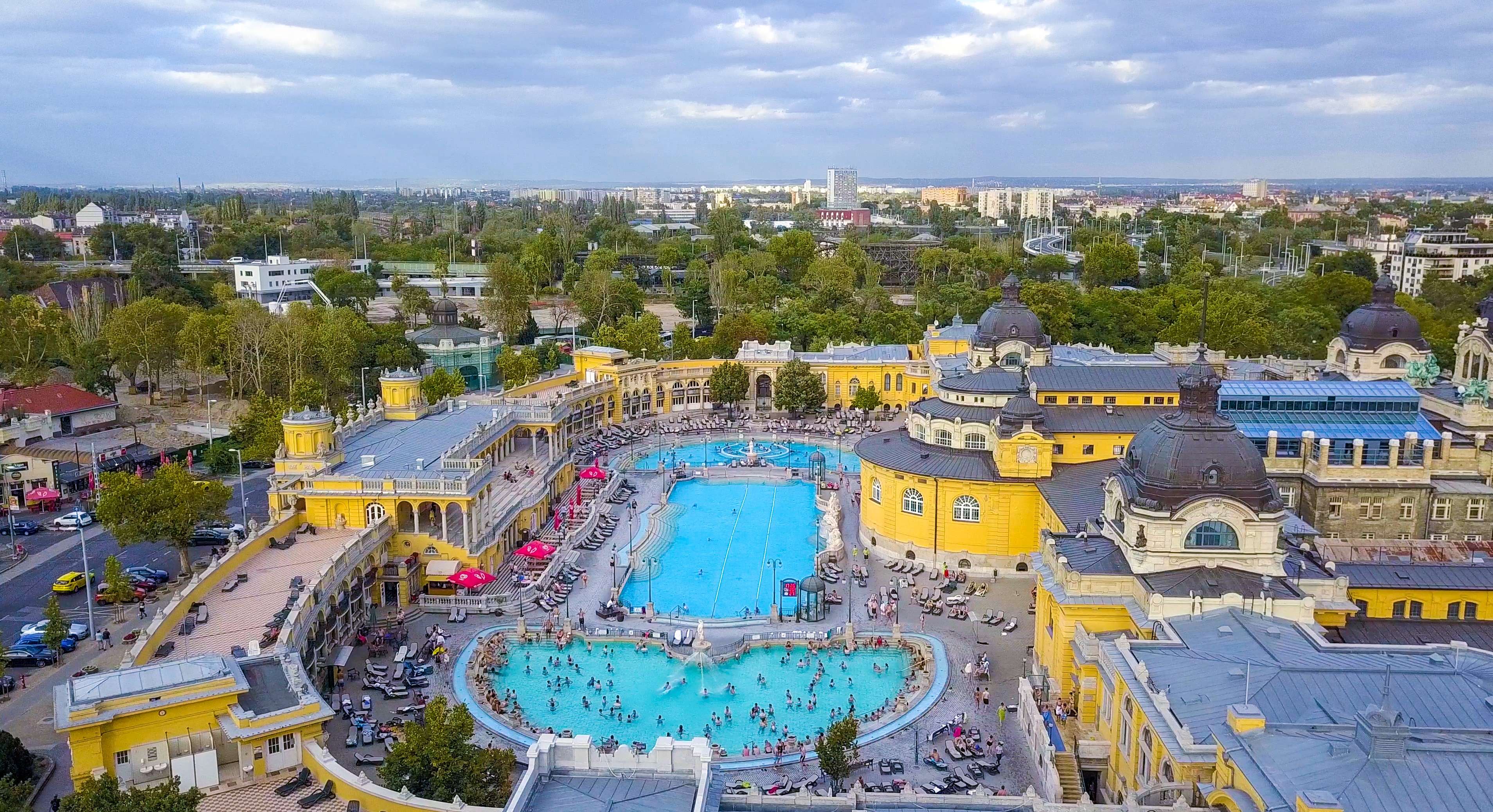 Széchenyi Thermal Bath : Skip the Line Ticket | Flat 10% off