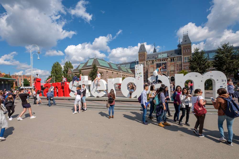 Museumplein I Amsterdam Sign