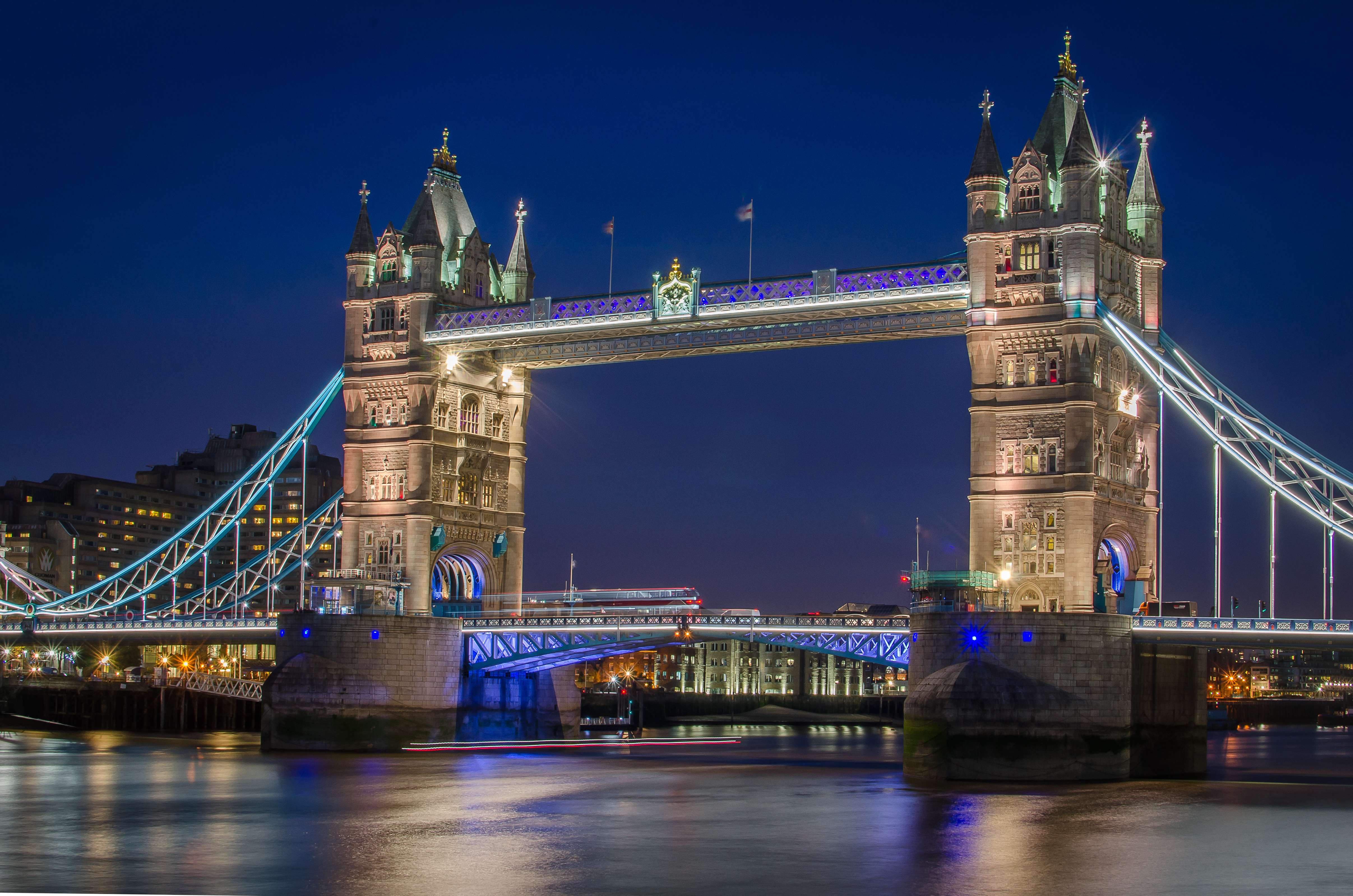 Walk Across Tower Bridge