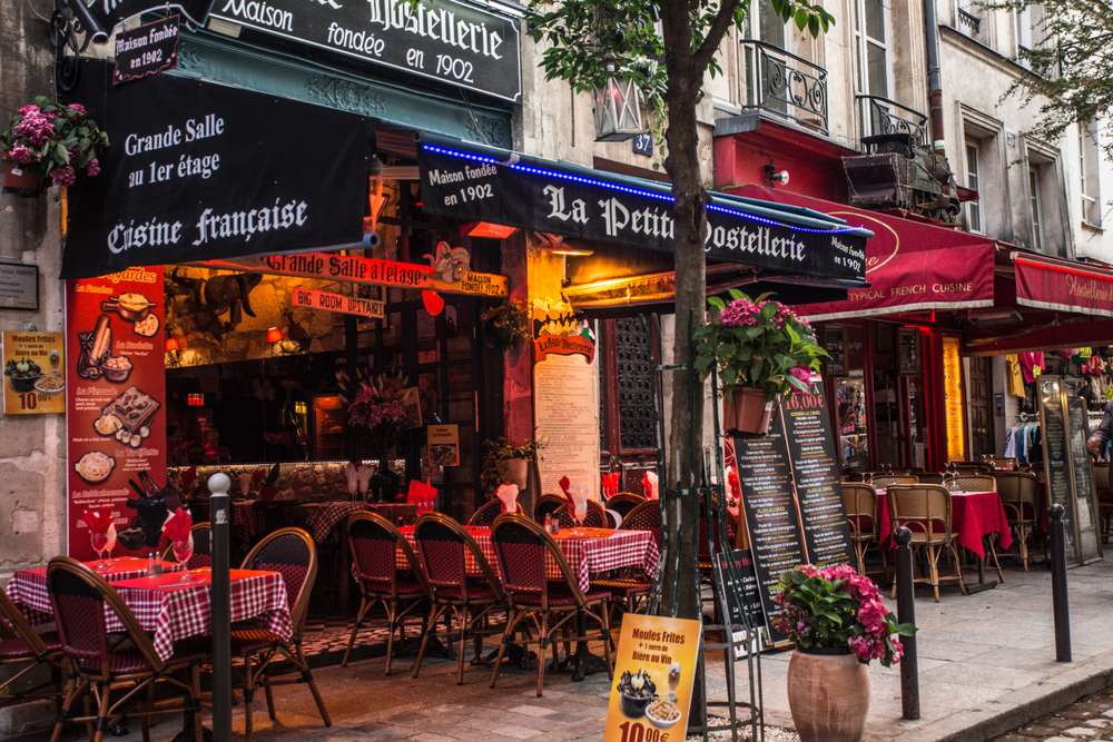 Dine at Latin Quarter