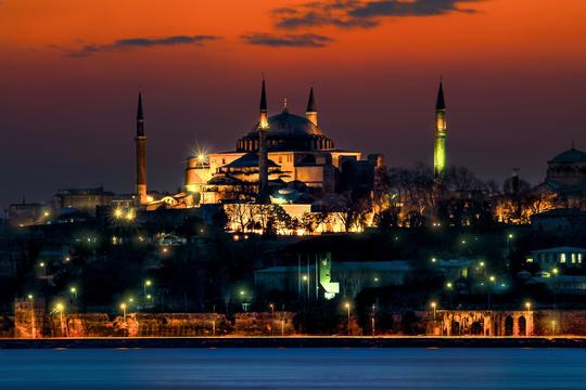 Istanbul in July: Things to Do & Places to Visit {{year}}