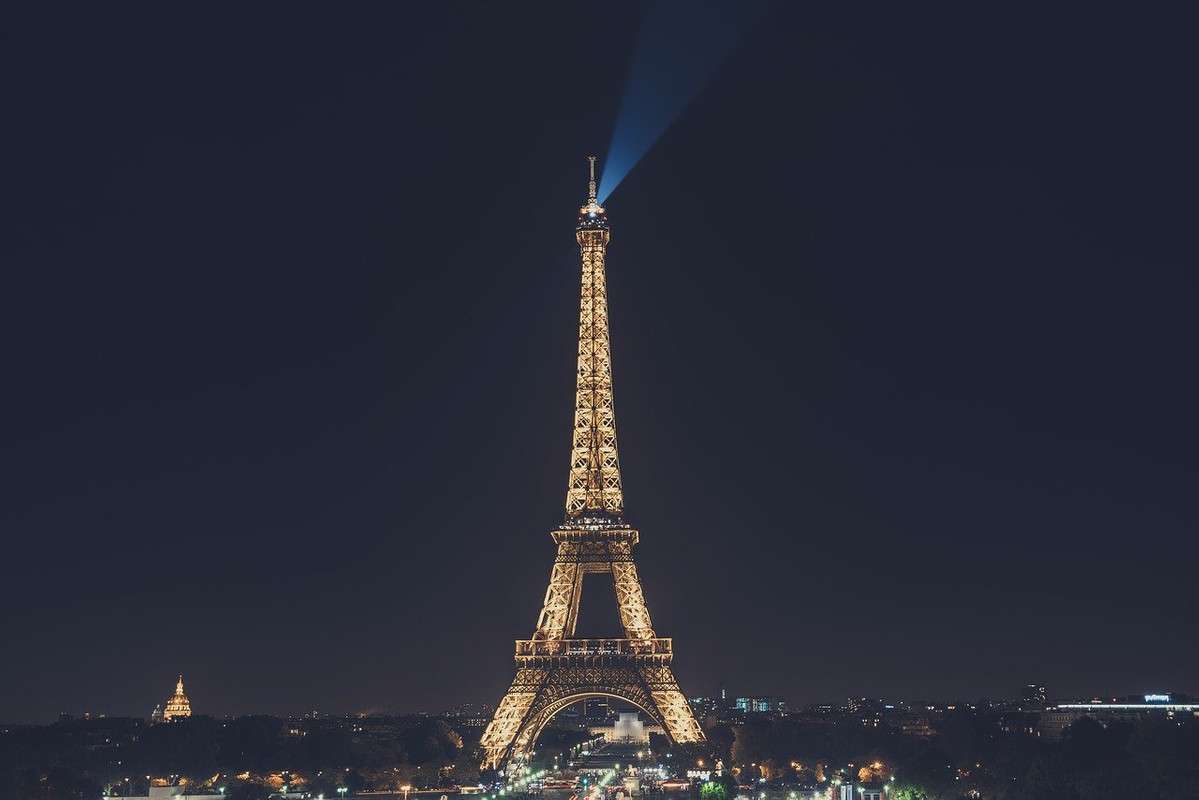 Watch the Eiffel Tower Sparkle at Night