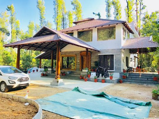 Luxury Homestay in the Midst of Coffee Estate