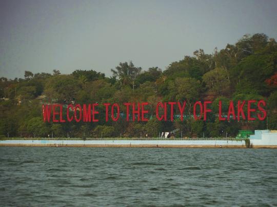 A Day Tour to the City of Lakes Bhopal | Flat 43% off