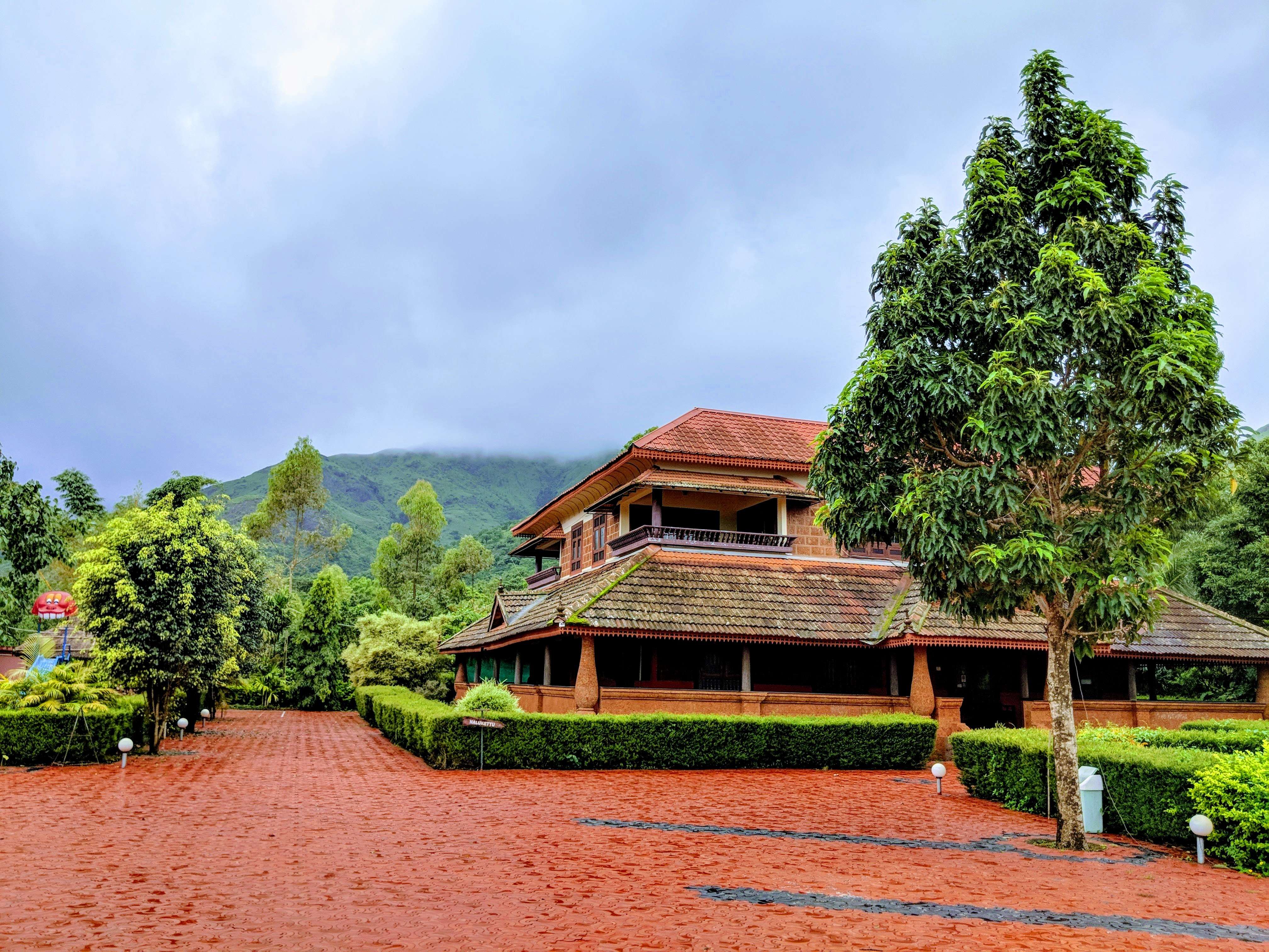 25 Wayanad Resorts for Family {{year}} | Book & Get Upto 35% Off