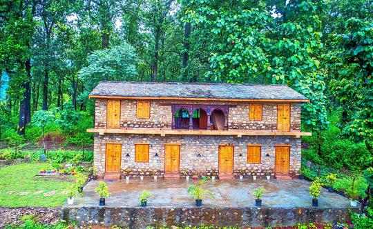 Hilltop Luxury Cottage, Dehradun | Staycation