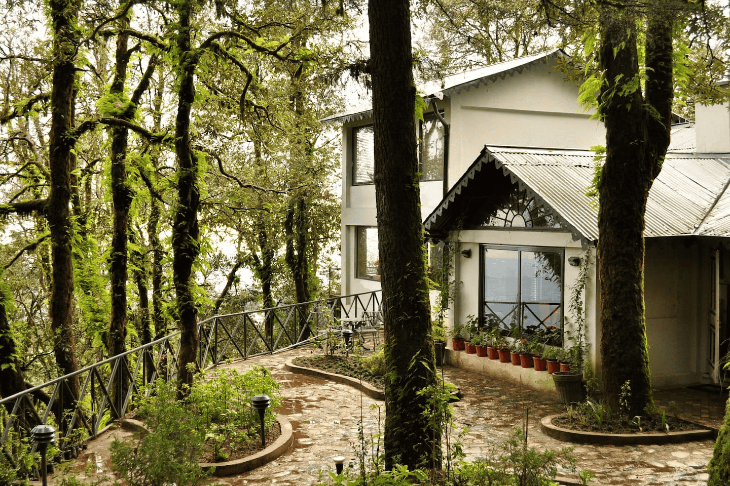 Cozy Cabins in Landour, Mussoorie | Staycation