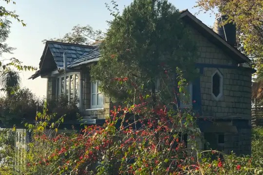 Offbeat Traditional Style Homestay at Mcleodganj | Staycation