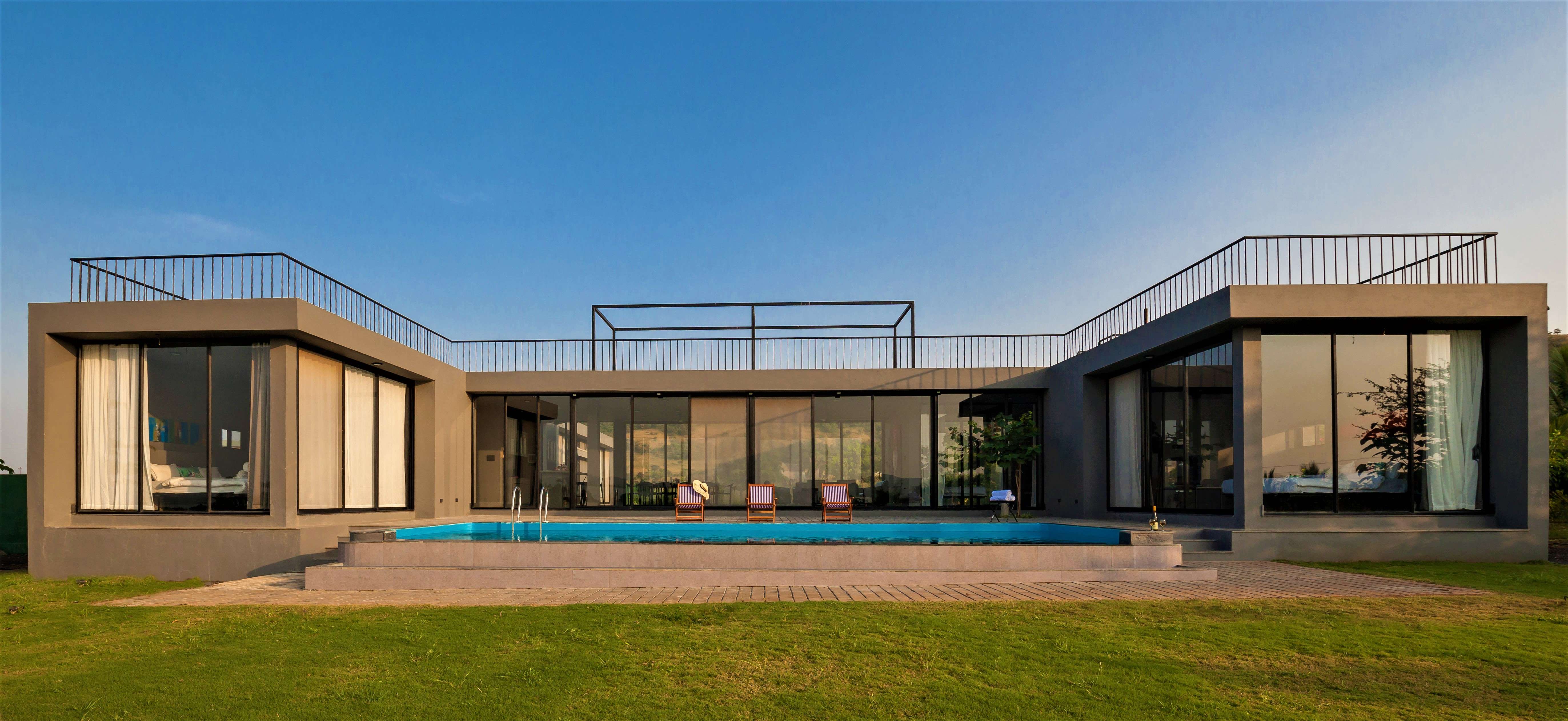 Luxurious Villa Stay near Sula Vineyard