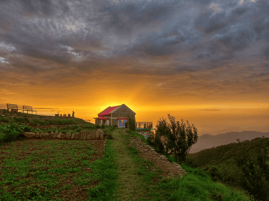 Spiritual Cottage Stay in Clouds, Solan | Staycation
