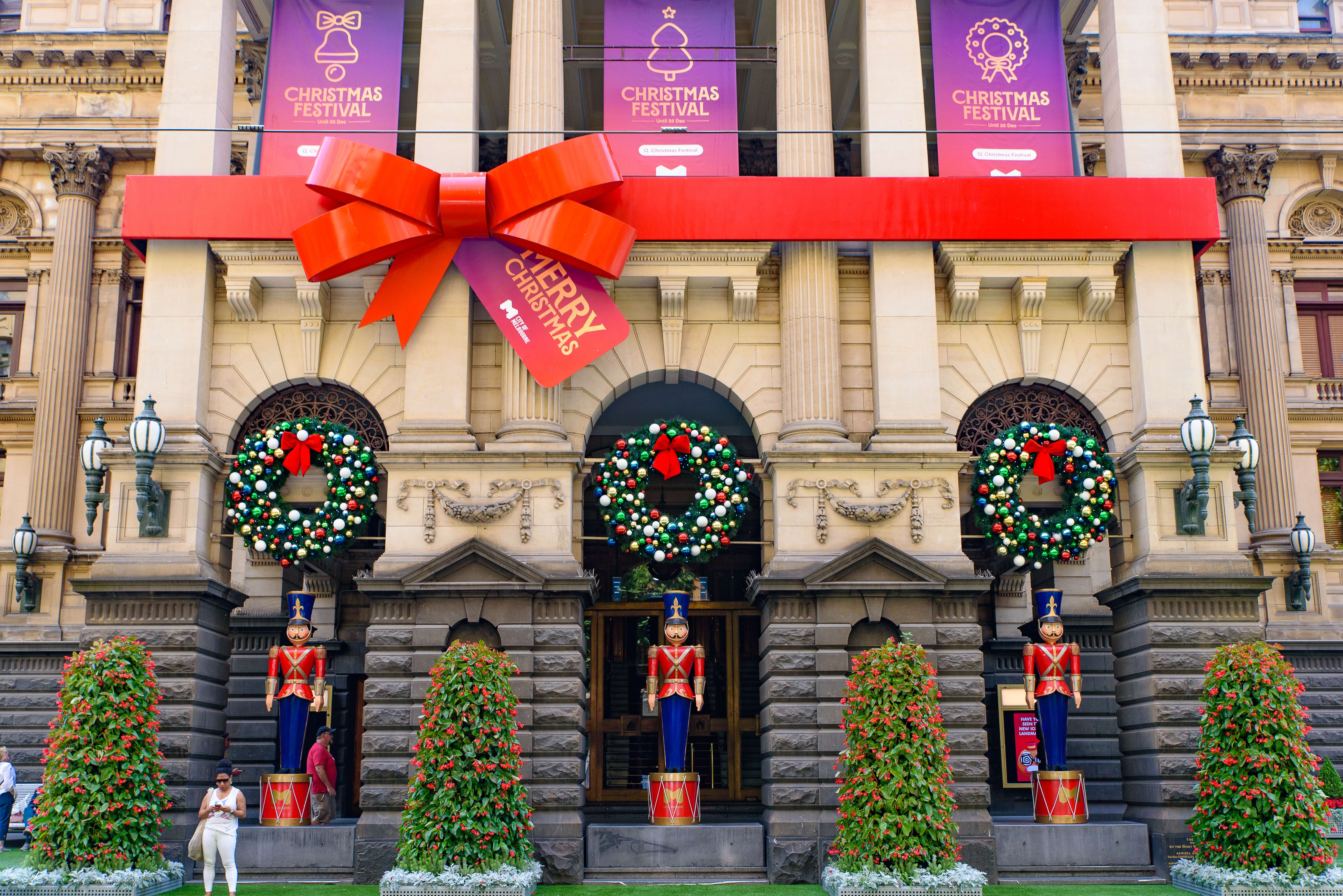 20 Places to Go In Australia at Christmas: {{year}} Updated