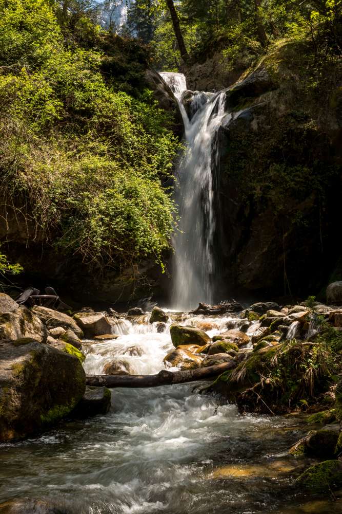 Chhoie Waterfall