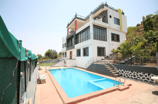 Luxury Villa Stay in Nashik