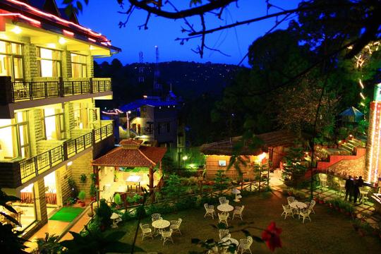 Kasauli Castle Resort | Book Now @ Flat 44% off