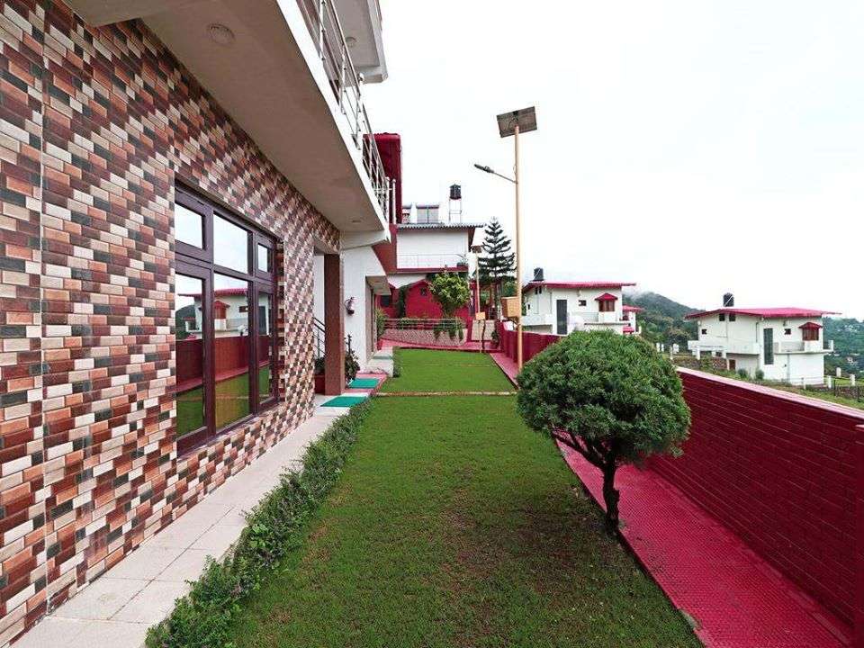 Lake Pleasant Cottage