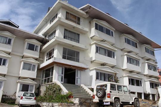 Royal Jardin Whistling Pines Resort, Shimla | Book @ 46% off