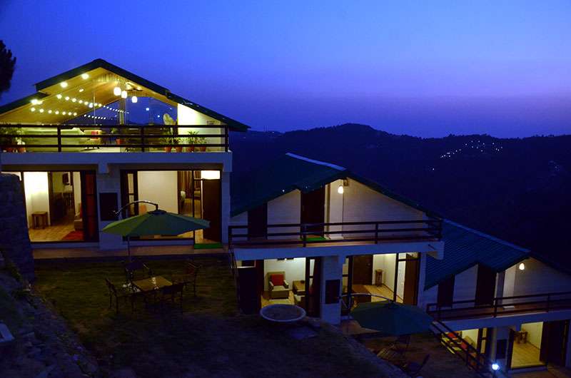 Woodsmoke Resort & Spa