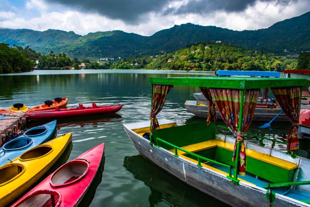 Naukuchiatal Lake