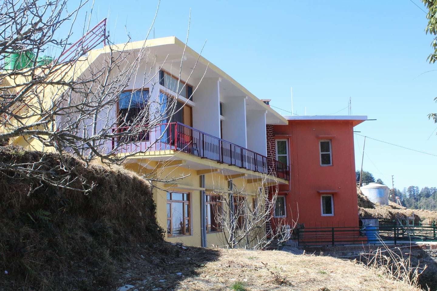 Dhanolti Groove Garden