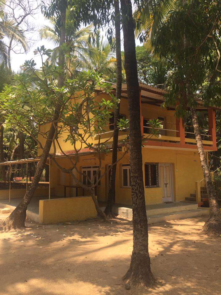 Domonica Beach Resort