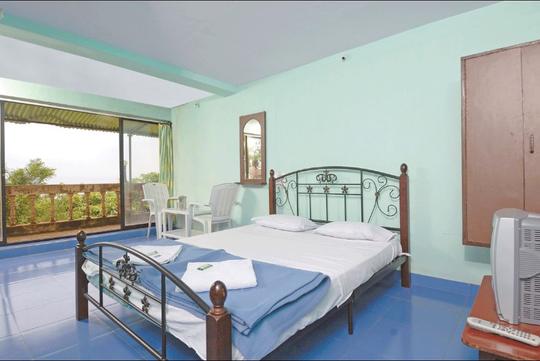 Koyna Lake Resort, Satara