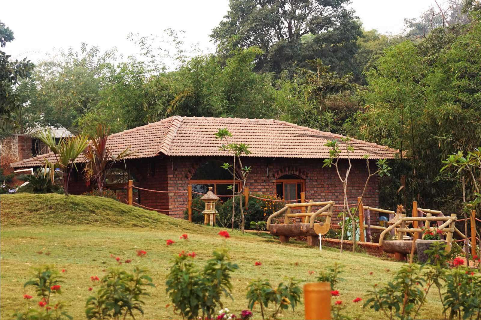 Bamboo and Bricks Resort, Panshet