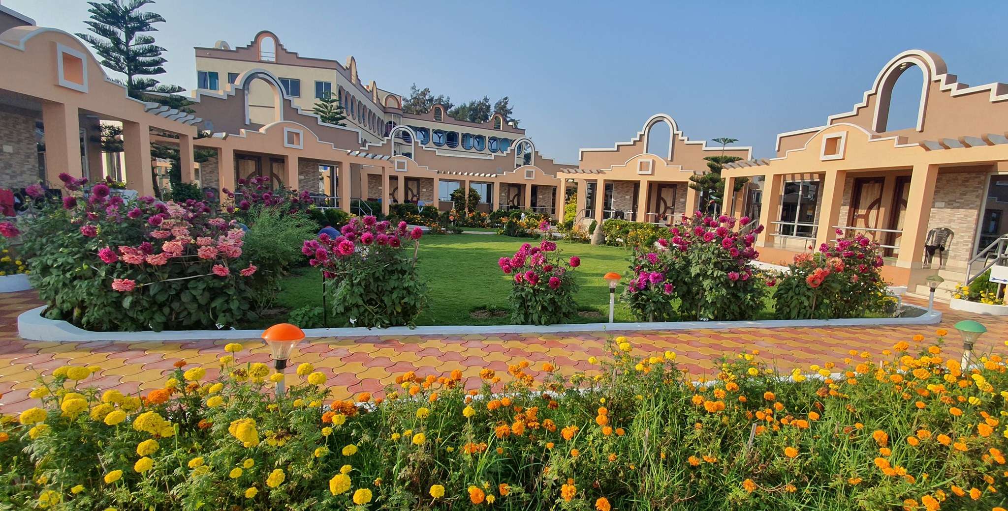 20 Resorts In Mandarmani, Book NOW & Get Upto 50% Off