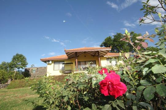 Jenjon Lake Vaitarna Resort, Igatpuri | Flat 9% off