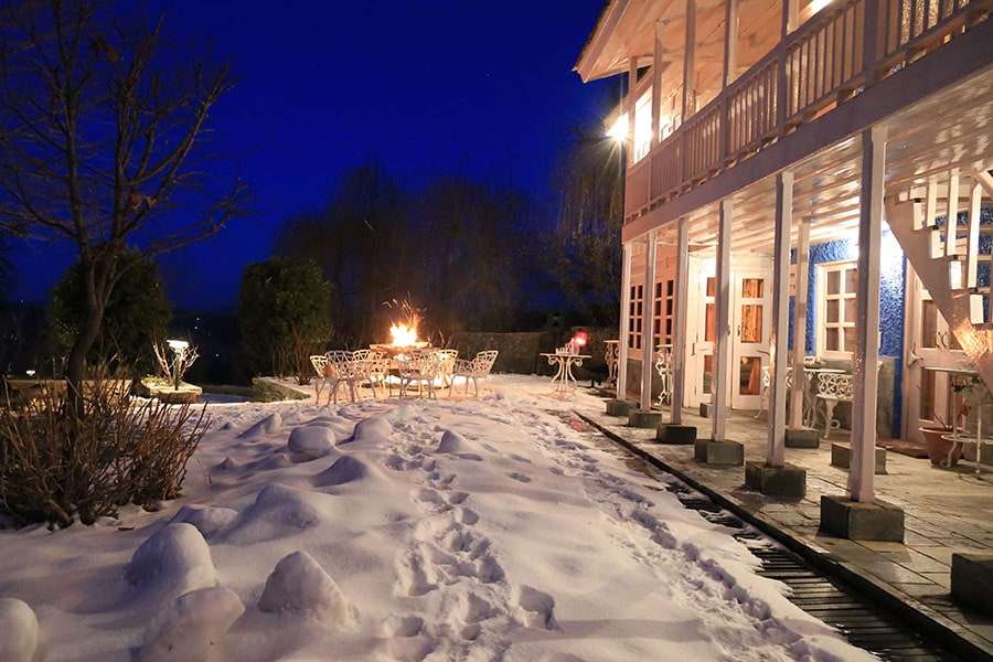 Violet Hill by Vista Rooms