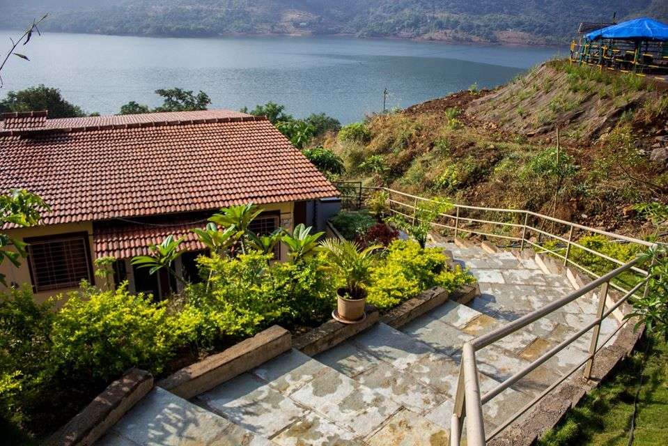 TY Lake View Cottages