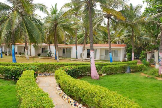 Shelter Beach Resort, Mahabalipuram | Flat 21% off