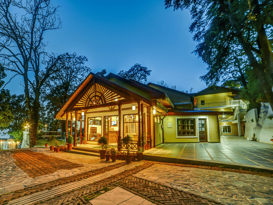Xomotel Royal Mansion, Mussoorie | Book Online @ 55% off