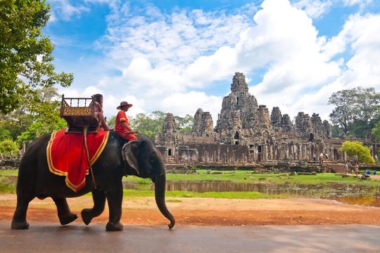 Thrilling Cambodia Sightseeing 5 Days Tour Package 2023 | Flat 20% off