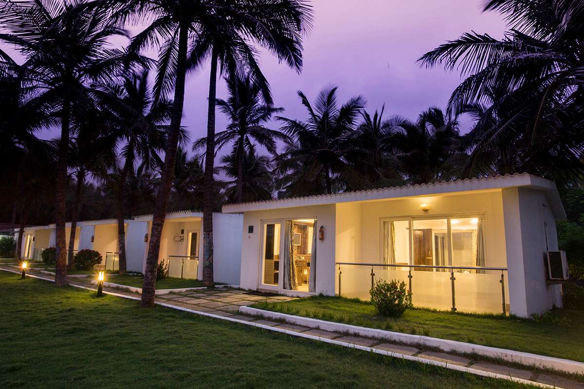 Shelter Beach Resort