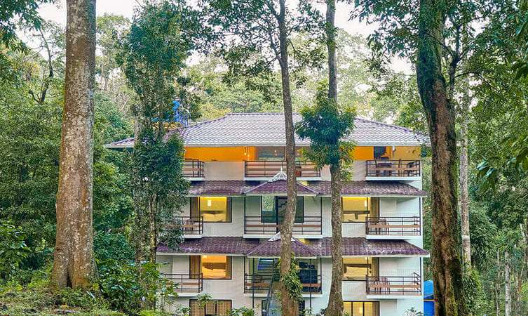 10 Resorts In Nelliyampathy, Book NOW & Get Upto 50% Off