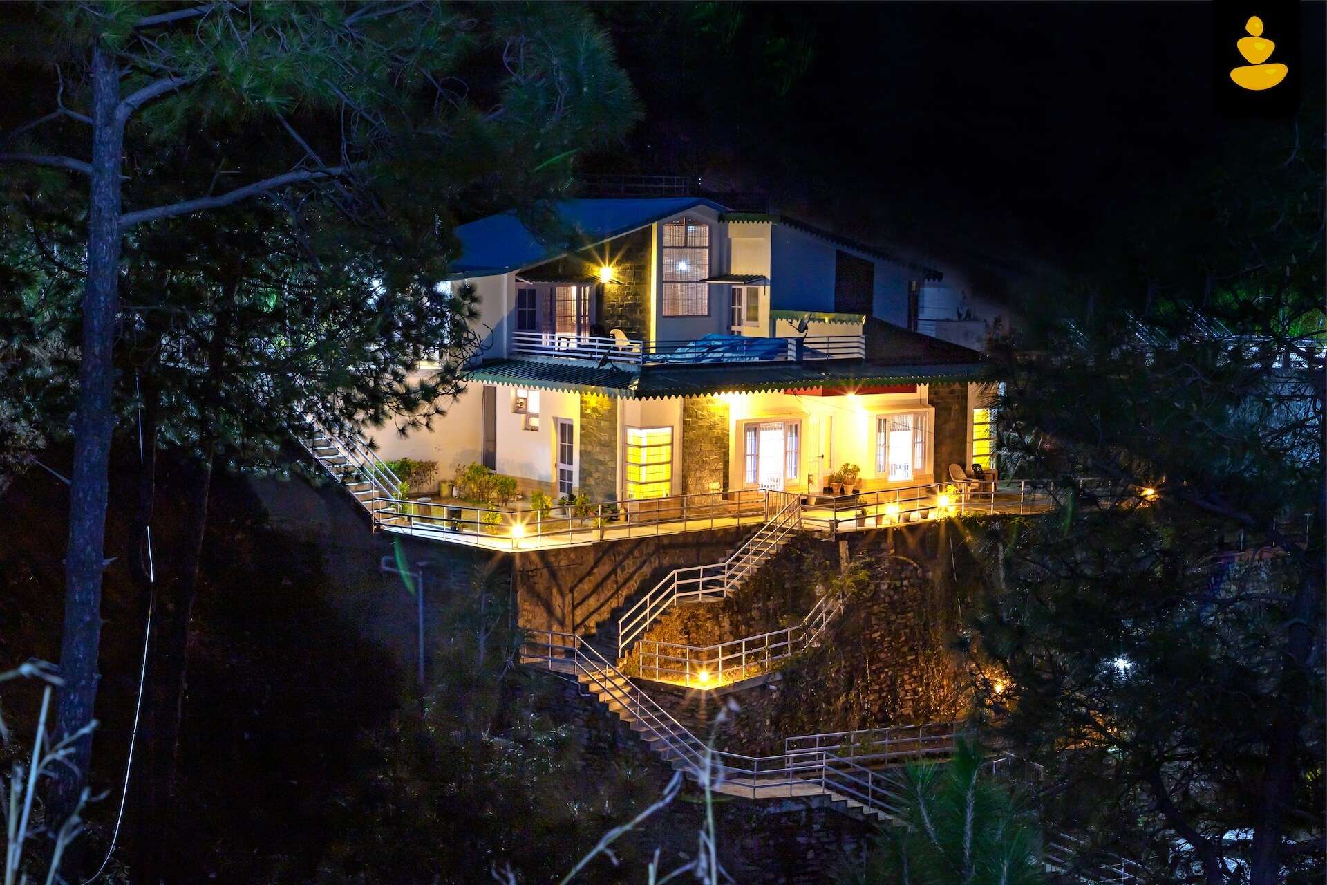 Living Stone Reflektions