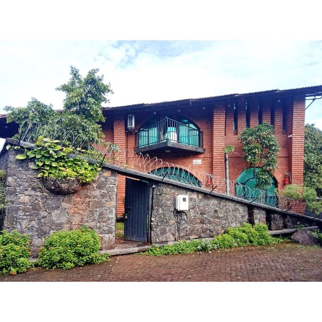 SaffronStays Riverrock