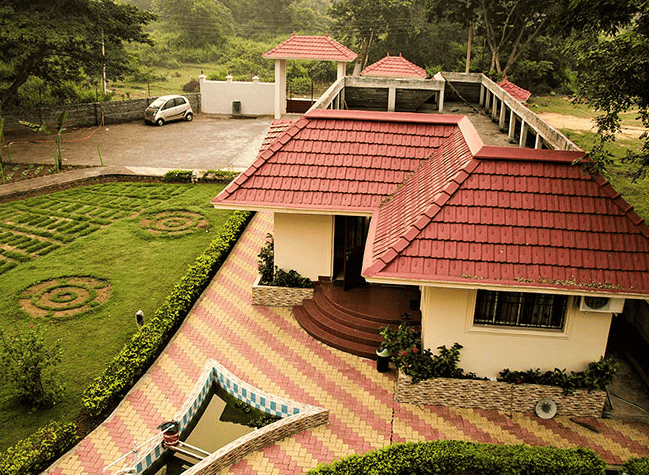 Spangle Wings Resort