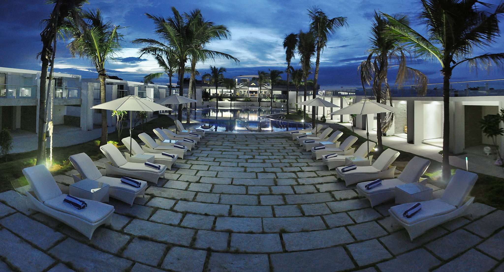 Grande Bay Resort and Spa