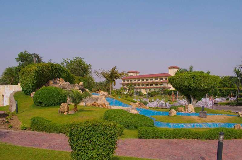 Shiva Oasis Resort