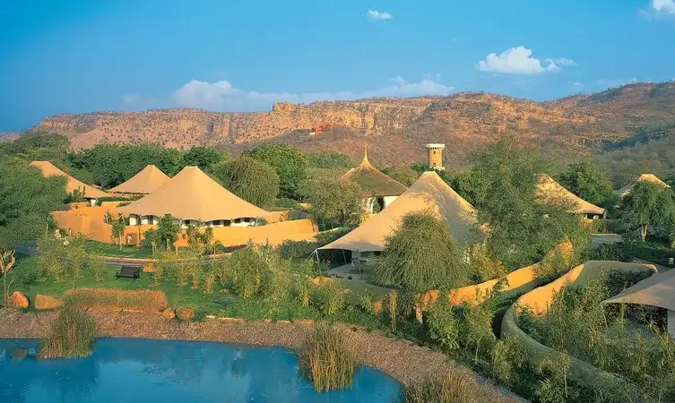 The Oberoi Vanyavilas Wildlife Resort, Ranthambore