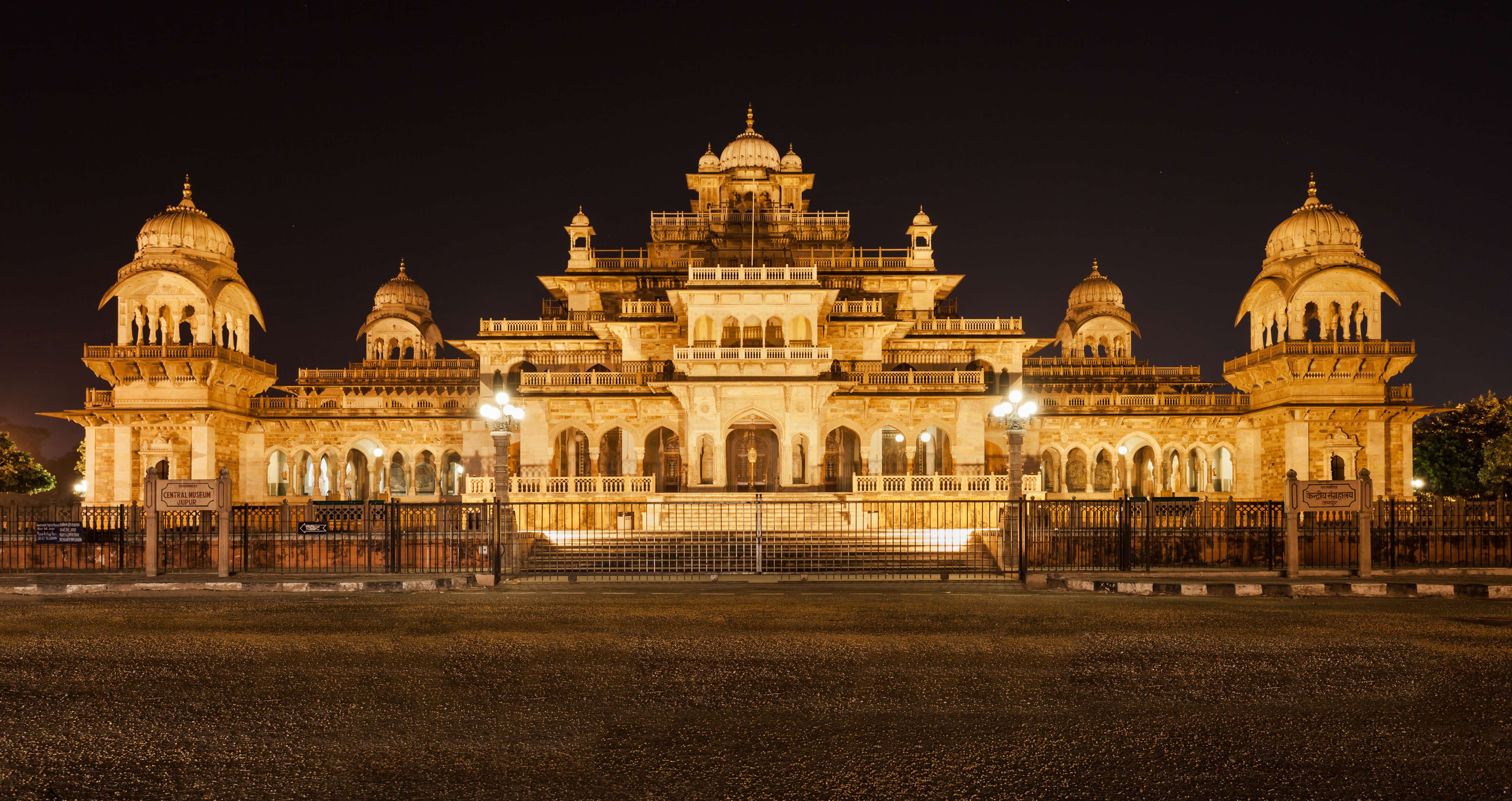 20 Historical Places in Jaipur | Best Historical Monuments!